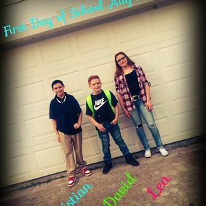 Meet your Posher, Gidget